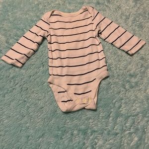 Boys clothes (3 items)